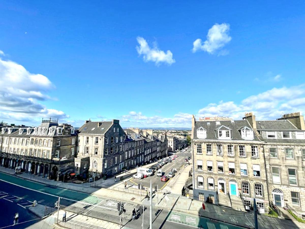 Incredible St Andrew'S Sq - 2 Bed In The Sky Apartment Edinburgh Exterior foto